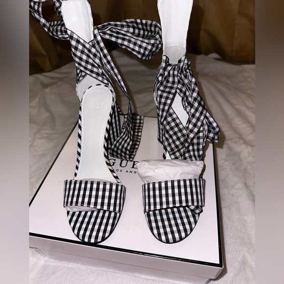 GUESS | Allison Gingham Chunky Heeled Sandals, size 6.5 - Picture 10 of 10
